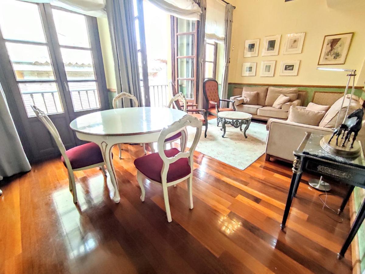 Las Mansiones De Constitucion Apartamentosmalagamanagement Zewnętrze zdjęcie